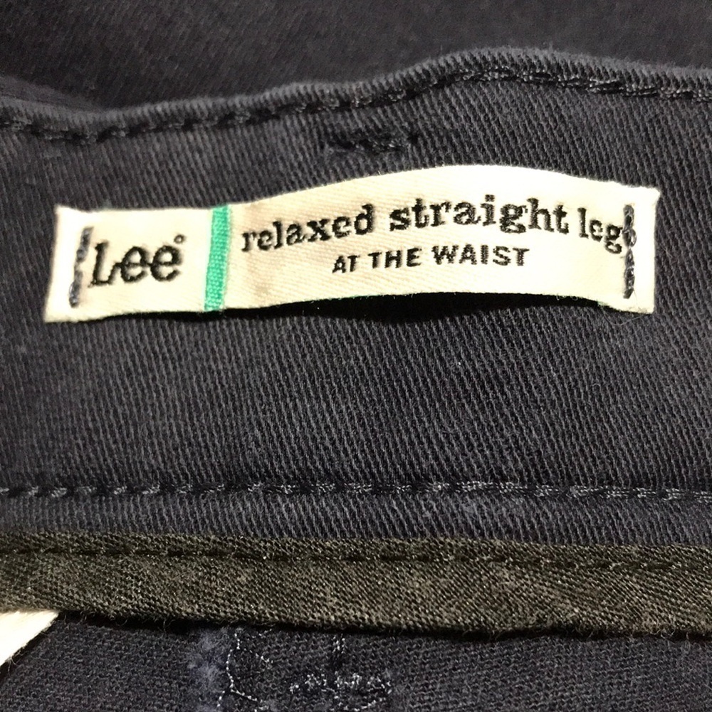 LEE—RELAXED STRAIGHT LEGS—“AT THE WAIST”—Women’s Navy Blue Pants—10Med - Picture 2 of 15